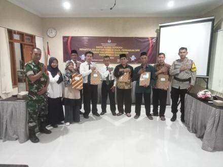 Lurah Gadingsari Hadiri Rapat Pleno Terbuka Rekapitulasi Daftar Pemilih Perbaikan DPS Tingkat Kalura
