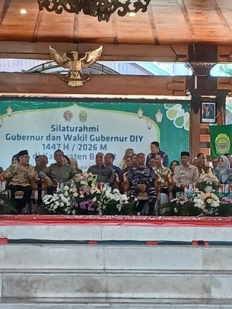 Lurah Gadingsari Hadiri Silaturahmi Gubernur dan Wakil Gubernur DIY