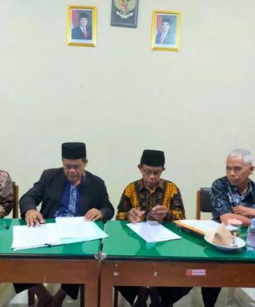 Bamuskal dan Lurah Tandatangani Kesepakatan Rancangan Perubahan APBKal TA 2026
